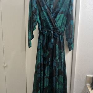 Chic Teal and Black Long Sleeve Dress